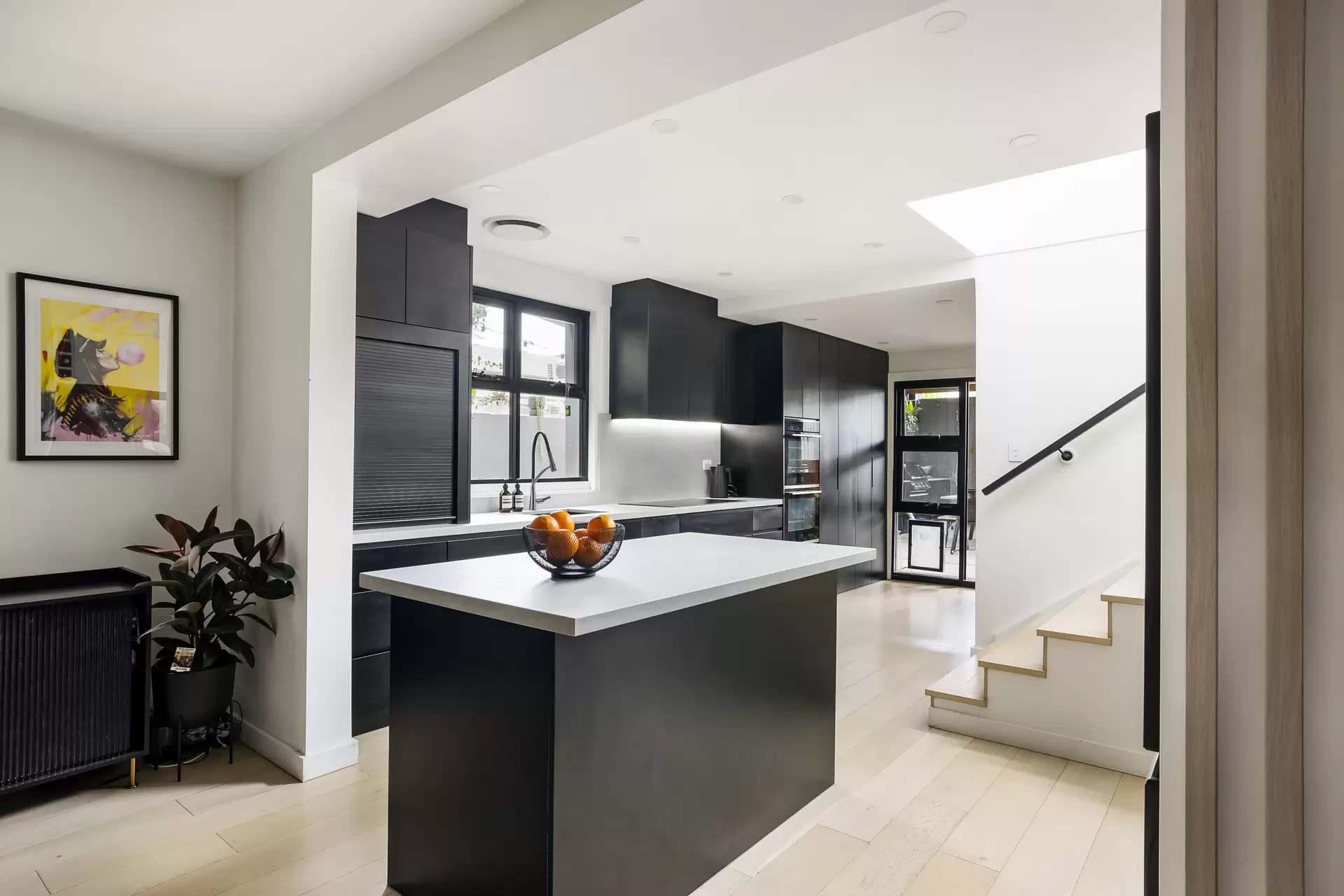 32 Sutherland Street, St Peters - Thumbnail 8