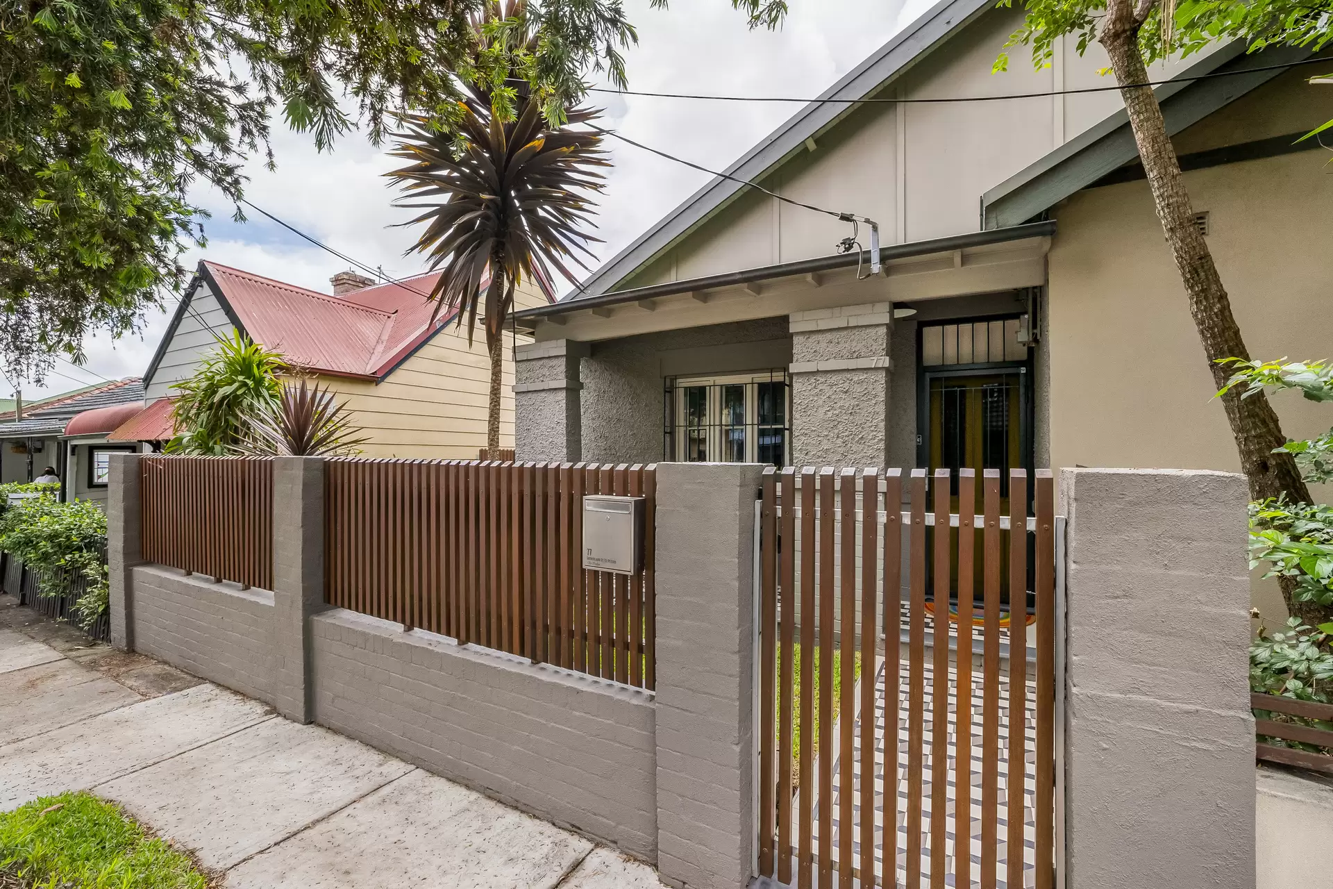 77 Sutherland Street, St Peters - Image 1