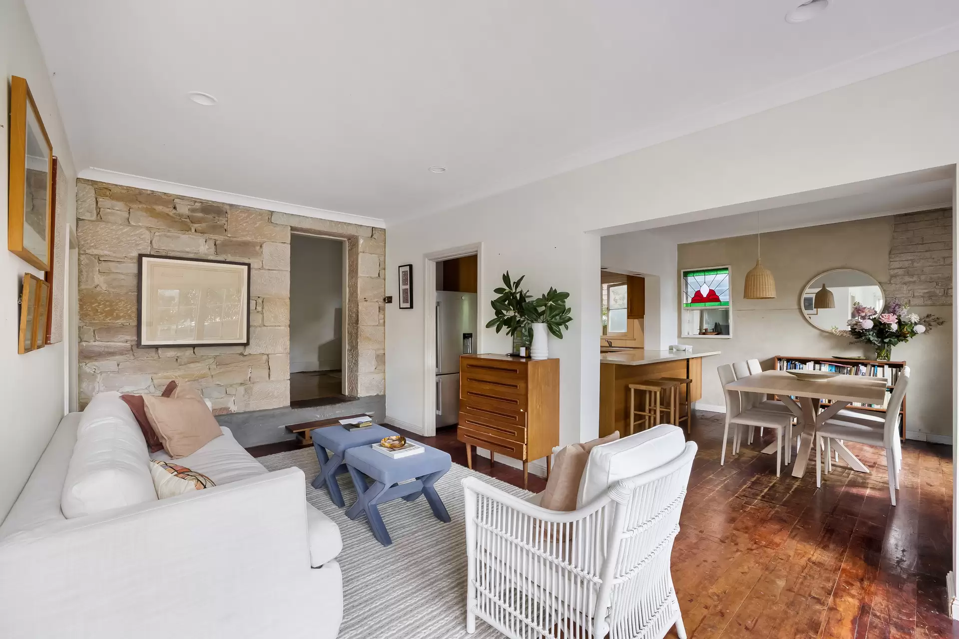 19 High Street, Canterbury - Thumbnail 6