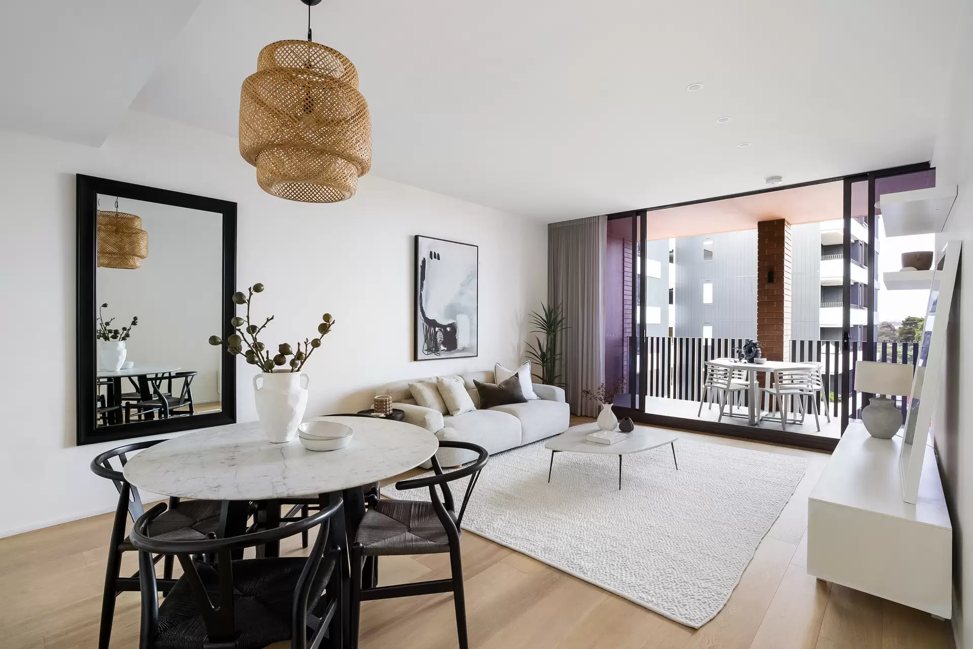 2510/6 Grove Street, Dulwich Hill - Thumbnail 2
