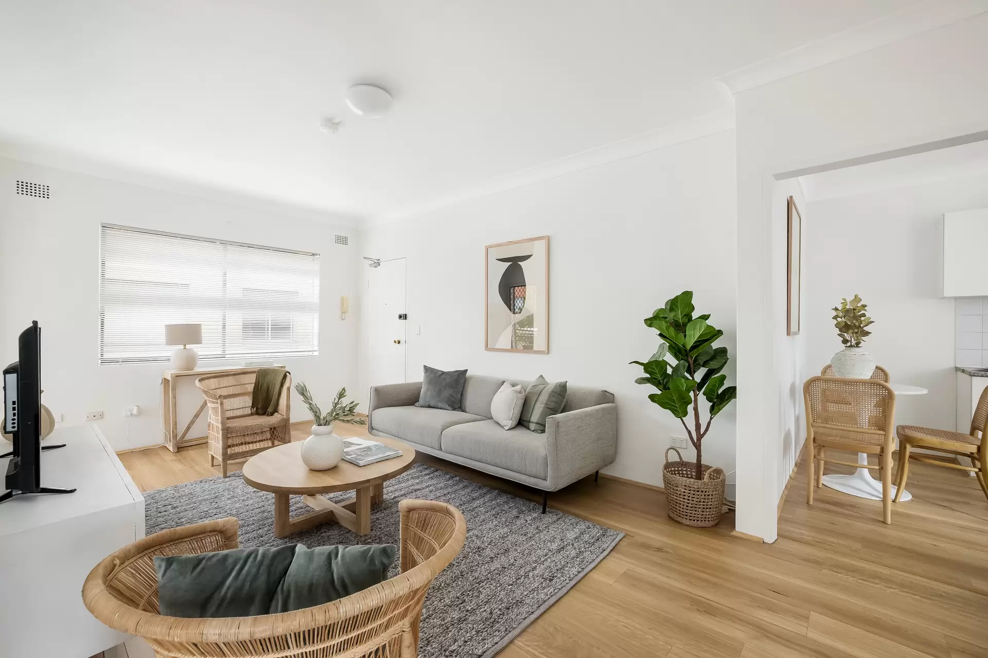8/24-26 Glen Street, Marrickville - Thumbnail 2