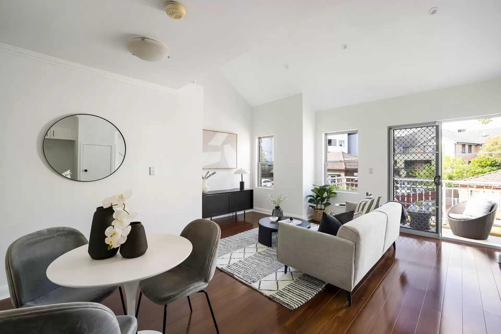 7/10 Webb Street, Croydon - Thumbnail 3
