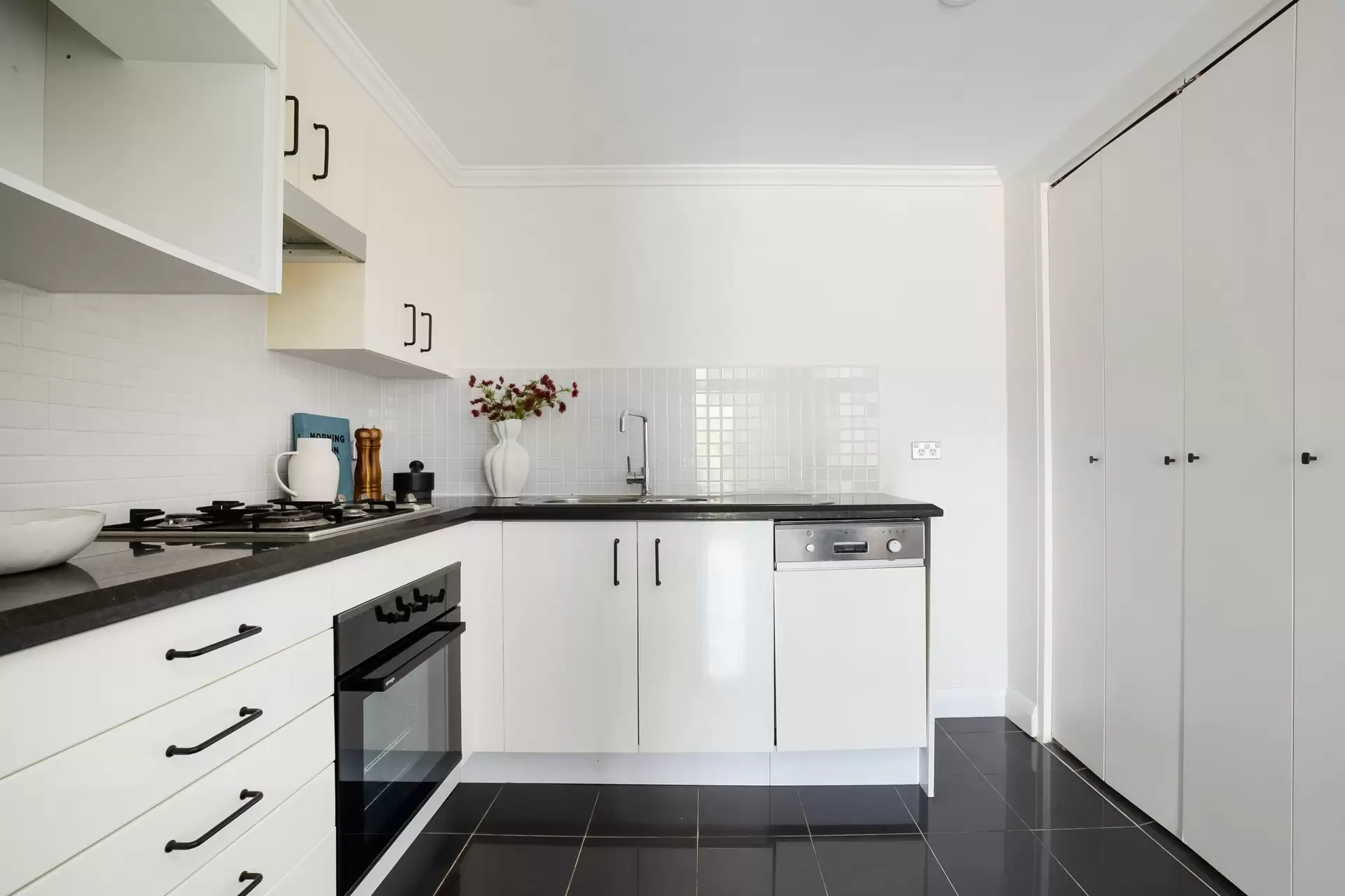 7/10 Webb Street, Croydon - Thumbnail 6