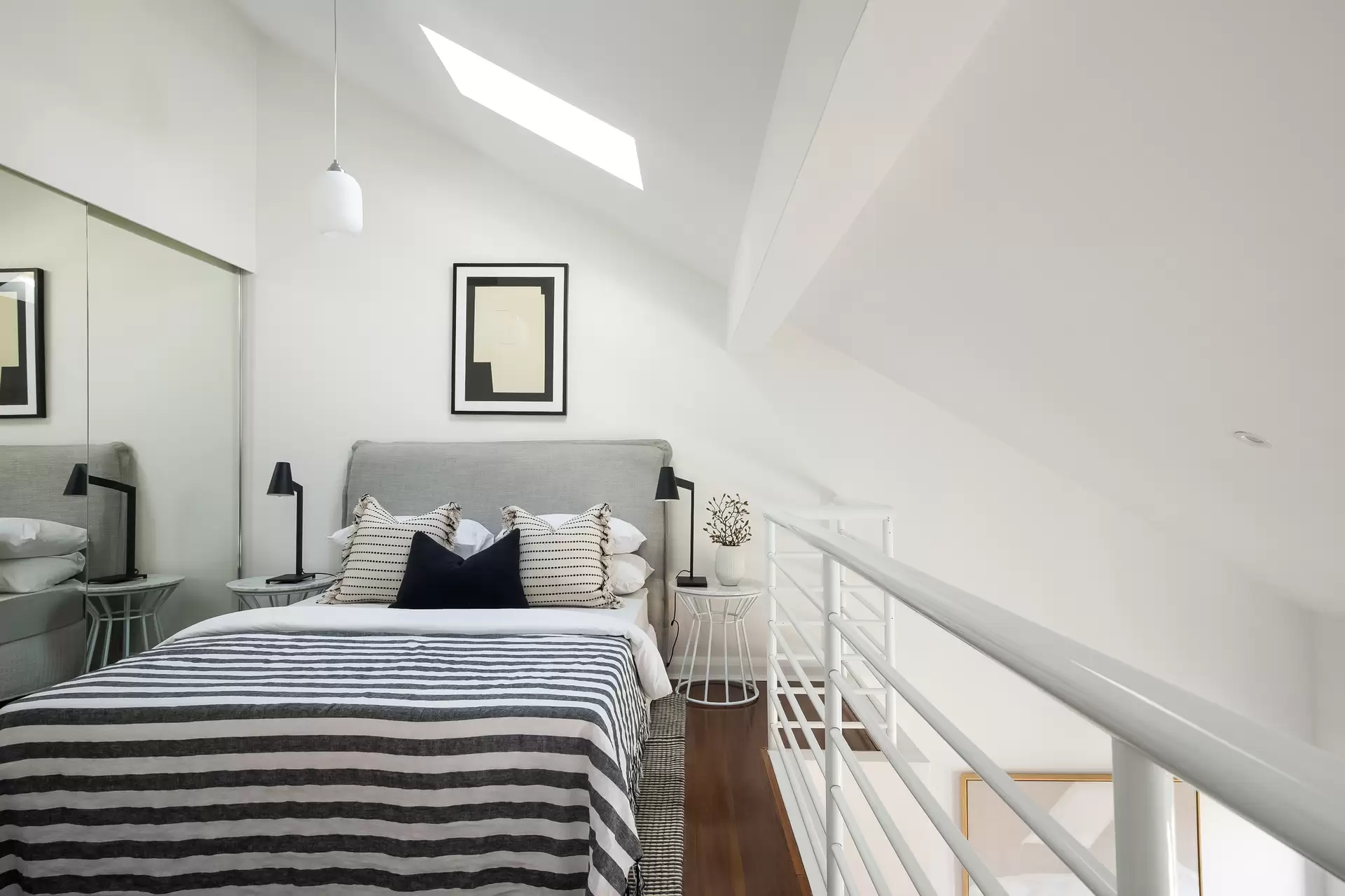7/10 Webb Street, Croydon - Thumbnail 8