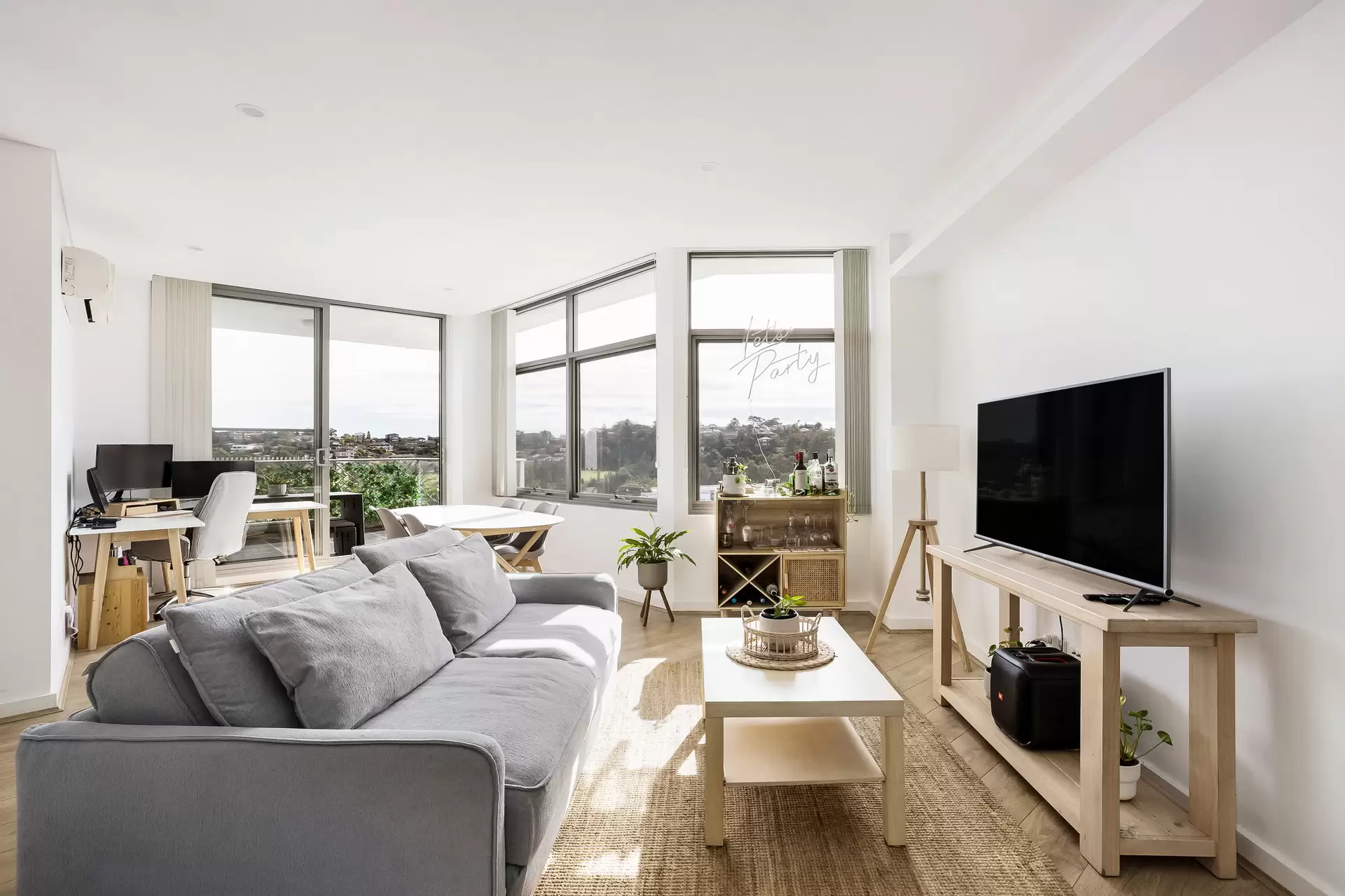 601/10 Reede Street, Turrella - Thumbnail 2