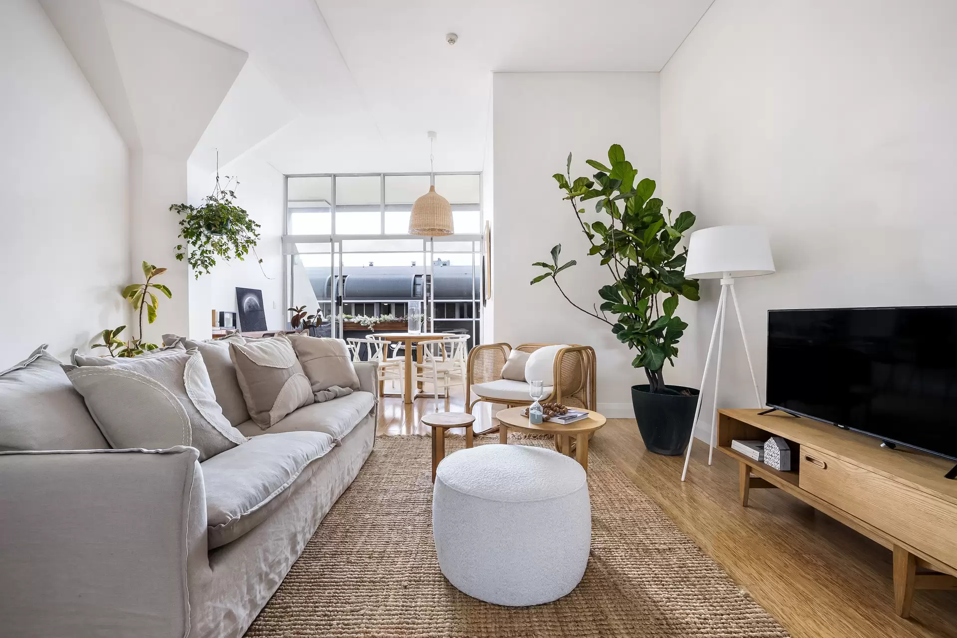 306/1 Missenden Road, Camperdown - Image 1