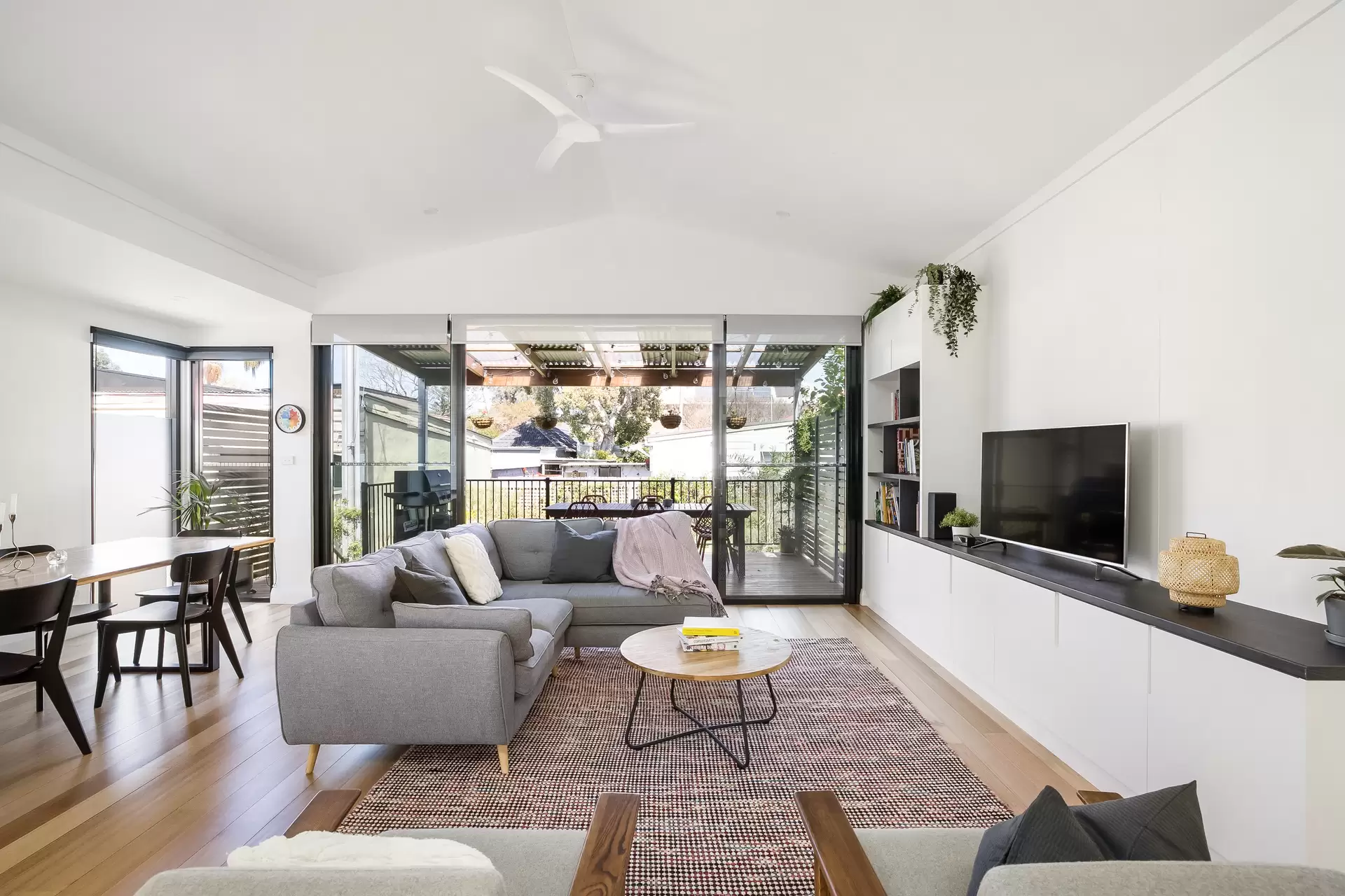 216 Addison Road, Marrickville - Thumbnail 2