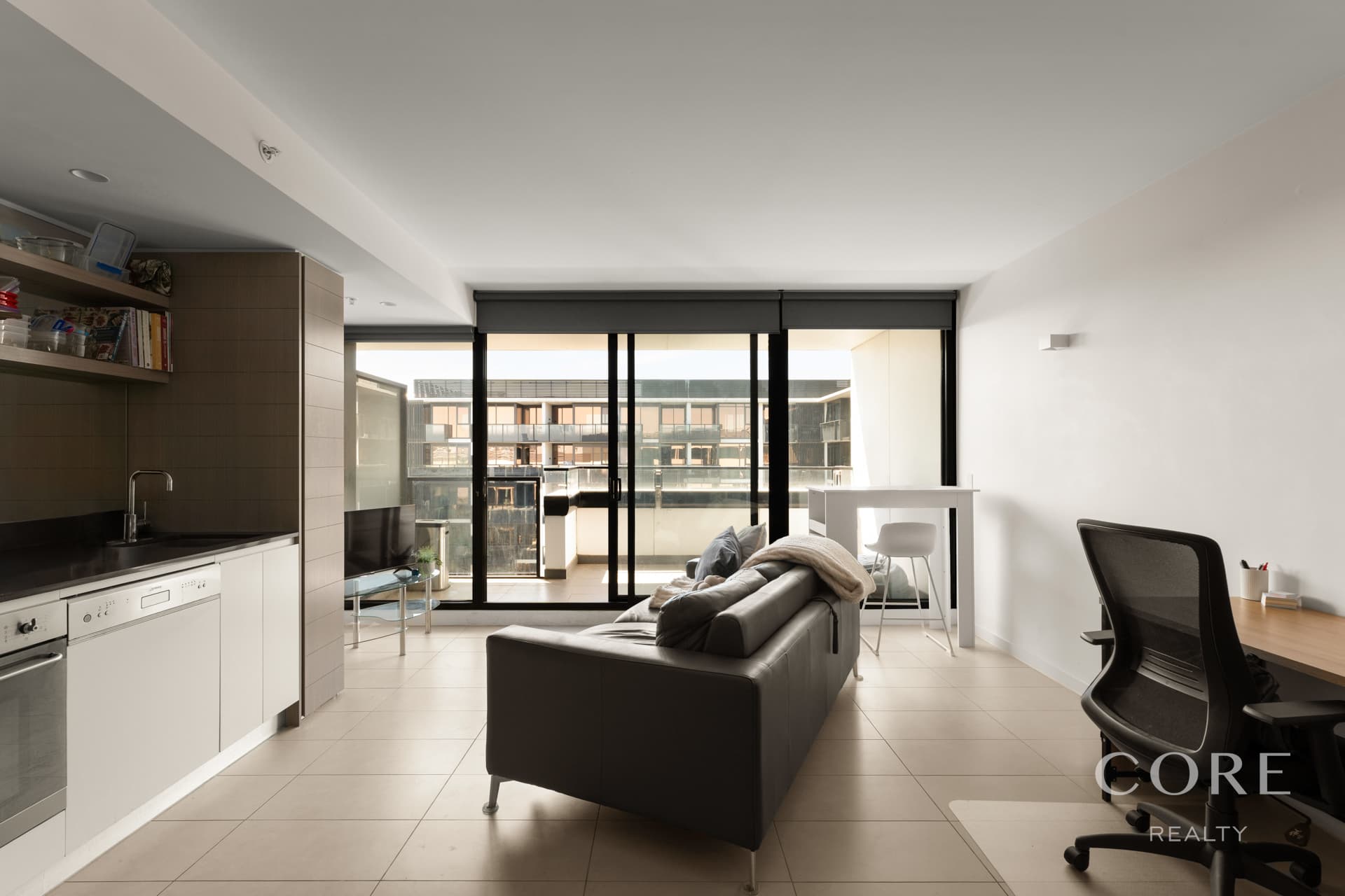 901/615 Victoria  Street, Abbotsford - Thumbnail 4
