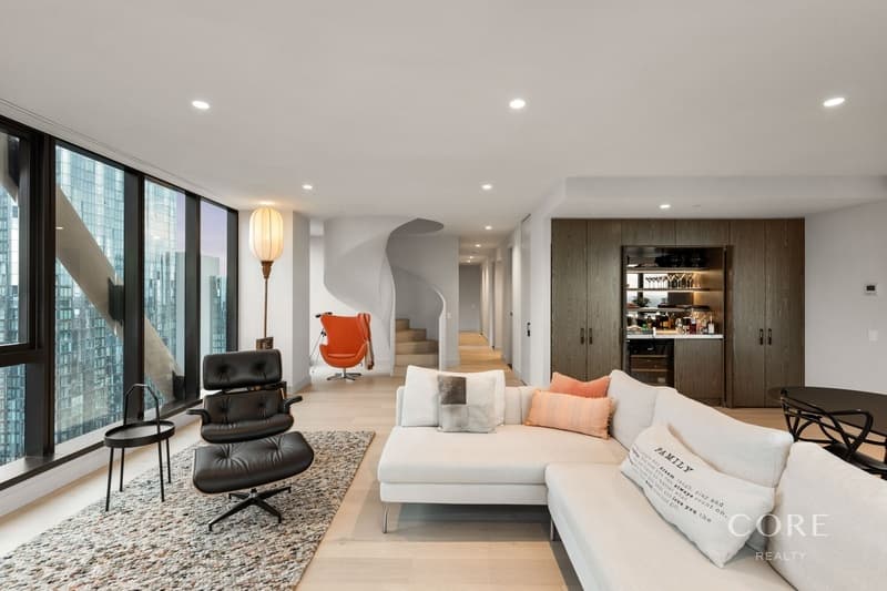 4801/318 Queen Street, Melbourne - Thumbnail 2