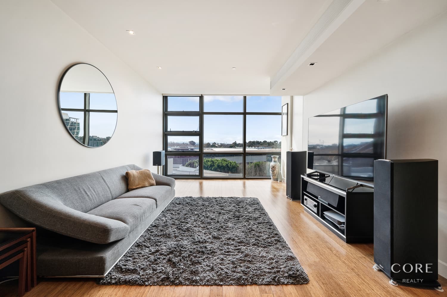 Unit 905/8 Kavanagh Street, Southbank - Image 1