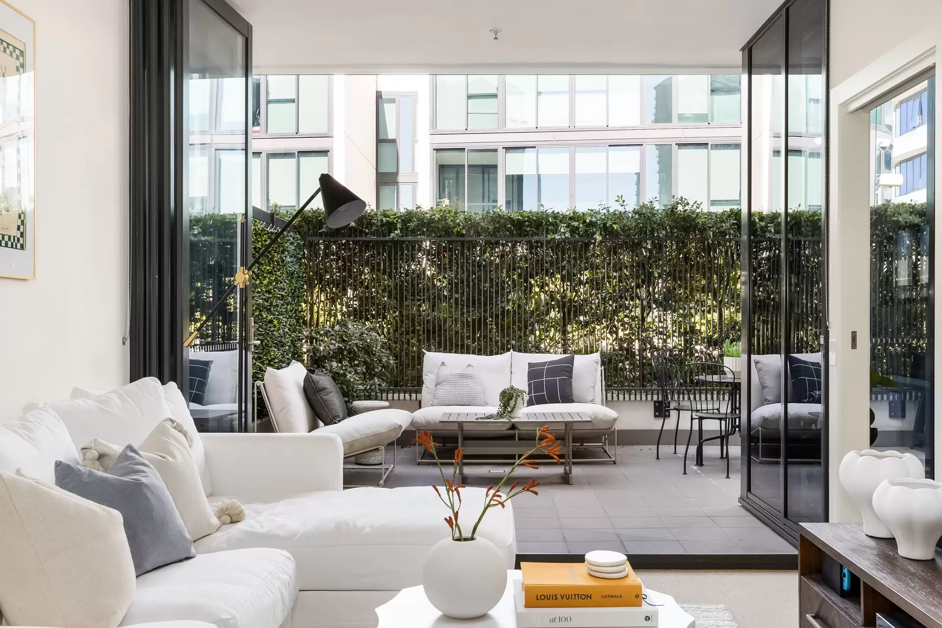 708/6 Waterways Street, Wentworth Point - Thumbnail 2