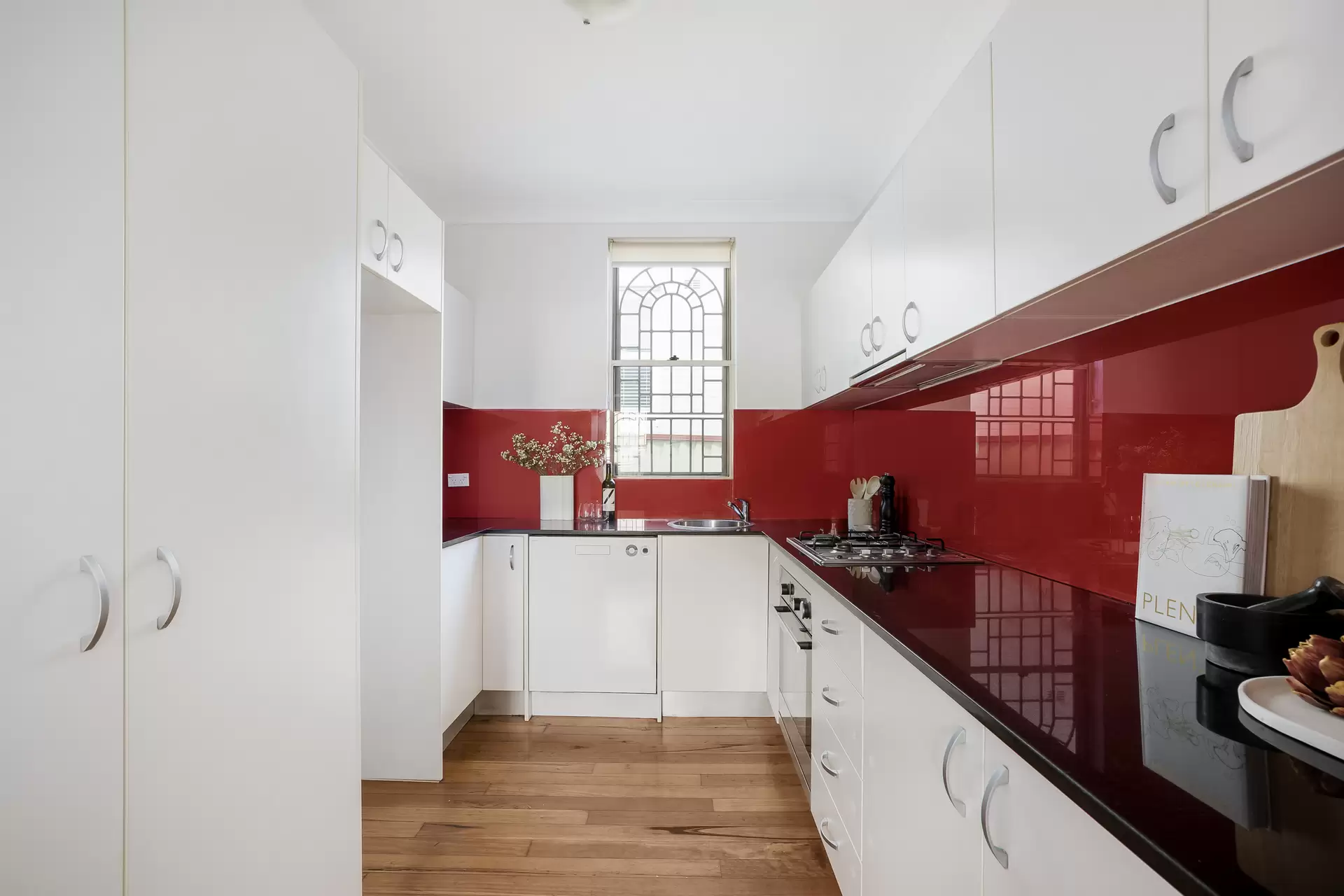 4/21 John Street, Petersham - Thumbnail 4