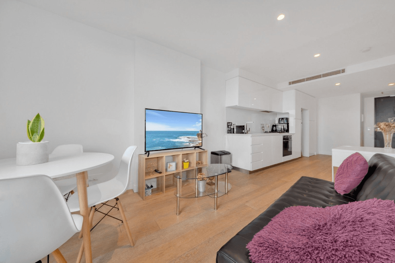 2901/42 Balston Street, Southbank - Image 1