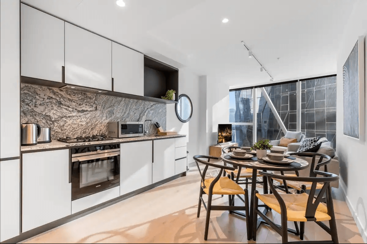 5605/639 Little Lonsdale Street, Melbourne - Thumbnail 3