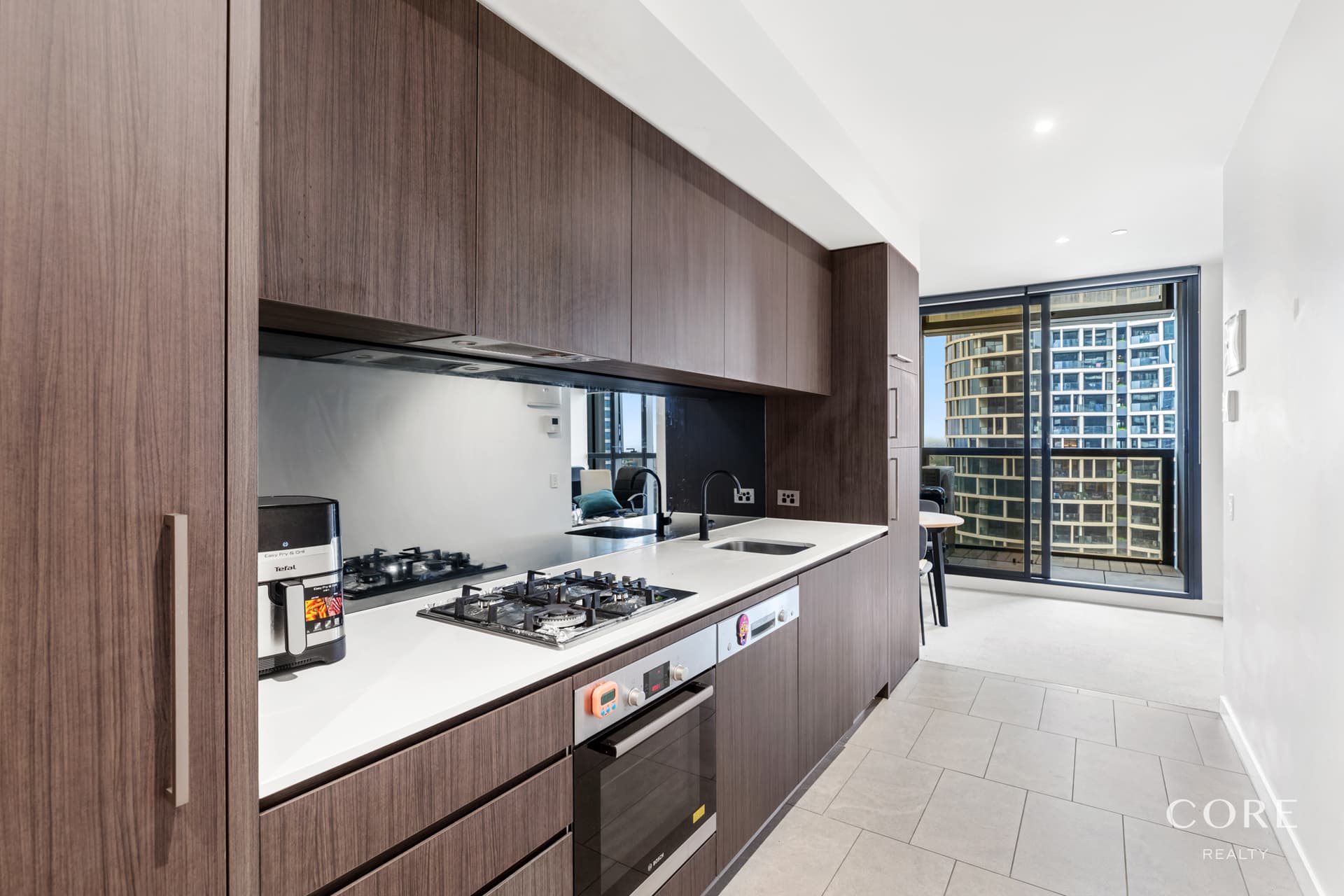 2504/155 Franklin Street, Melbourne - Thumbnail 2