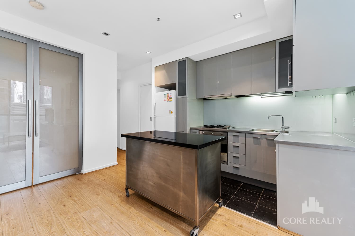 405/68 La Trobe Street, Melbourne - Thumbnail 2