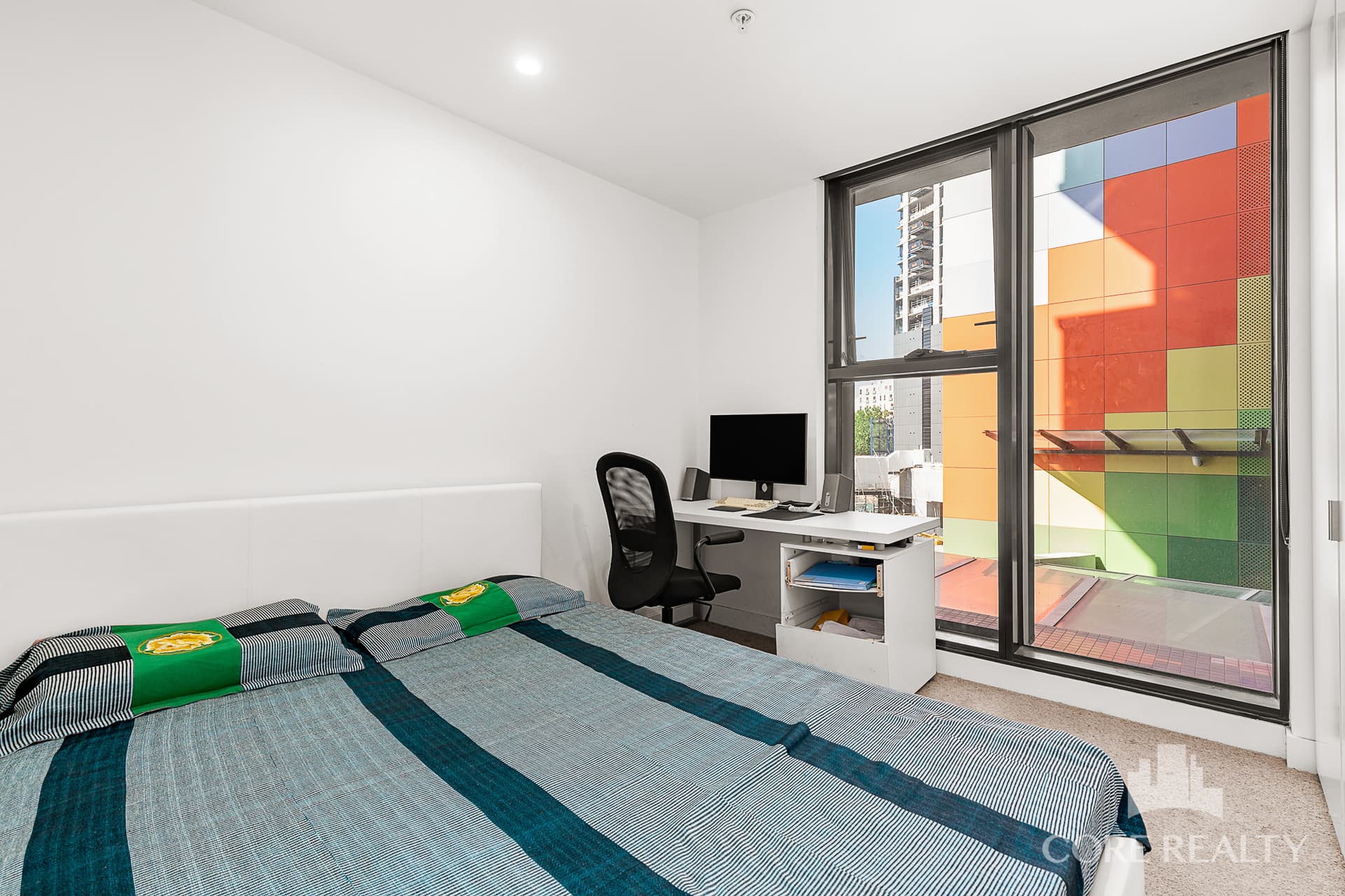 702/28 Bouverie Street, Carlton - Thumbnail 4