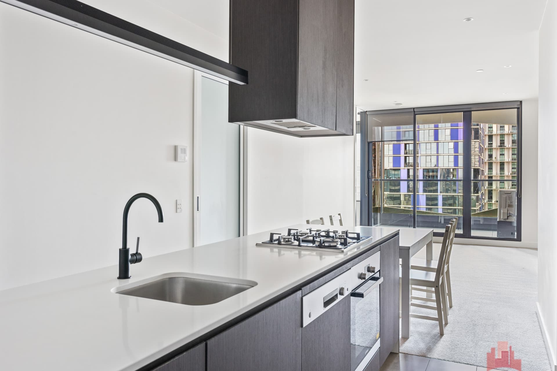 2407/155 Franklin Street, Melbourne - Thumbnail 3