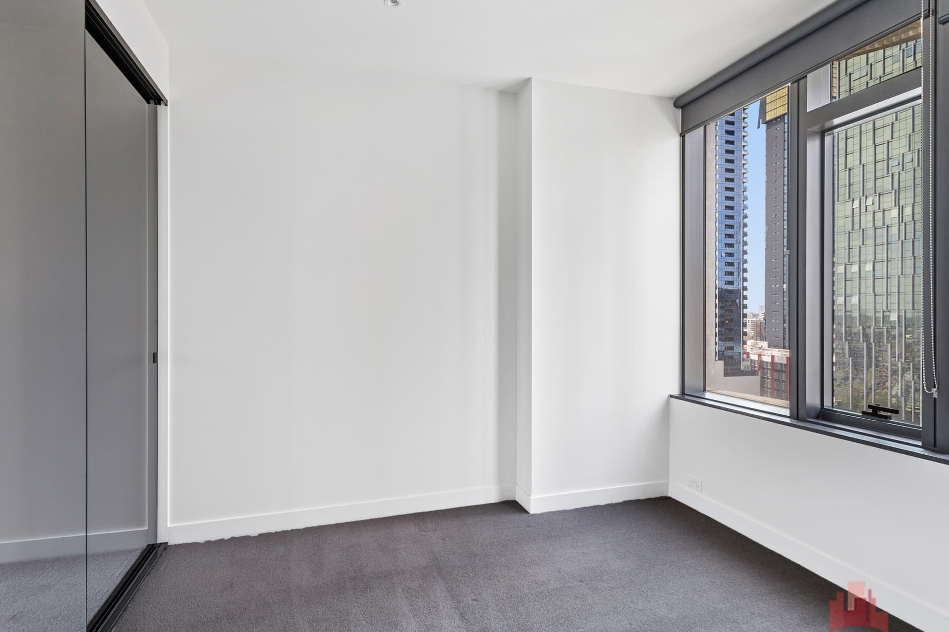2407/155 Franklin Street, Melbourne - Thumbnail 4