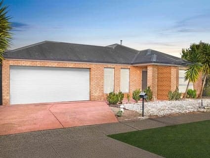27 Bungalook Street, Manor Lakes - Image 1