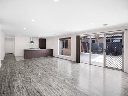 27 Bungalook Street, Manor Lakes - Thumbnail 4
