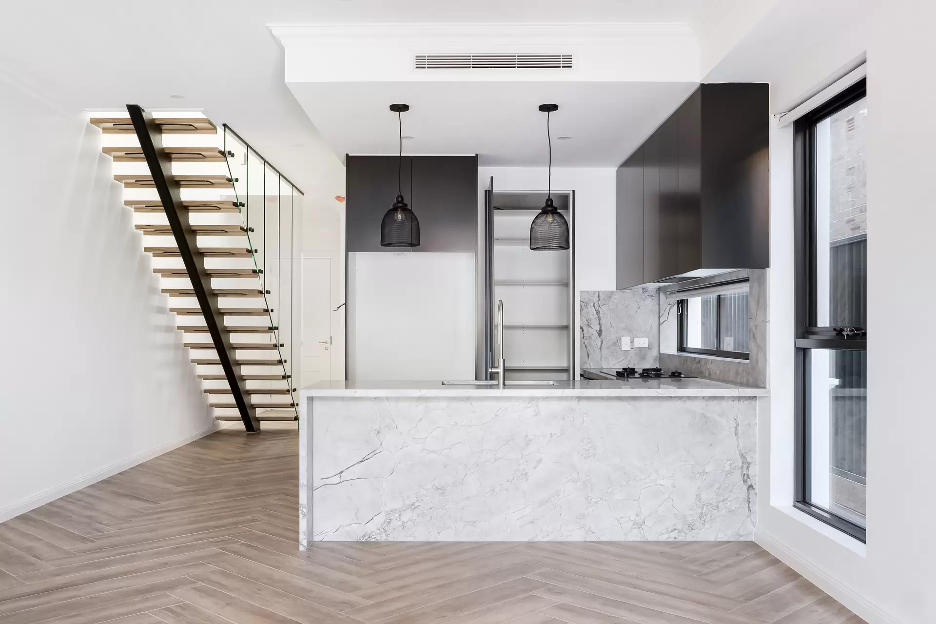 50 Charles Street, Leichhardt - Thumbnail 2