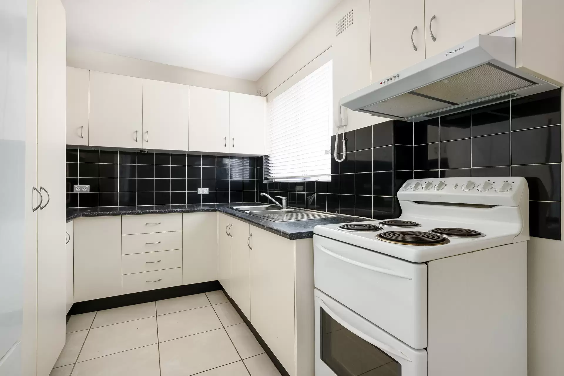 10/8 Bayley Street, Marrickville - Thumbnail 6