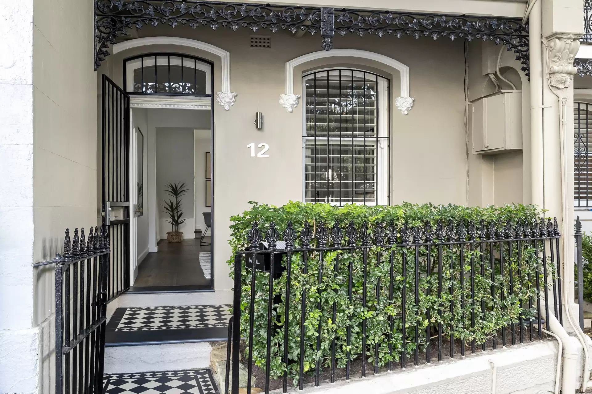 12 Cambridge Street, Paddington - Thumbnail 2