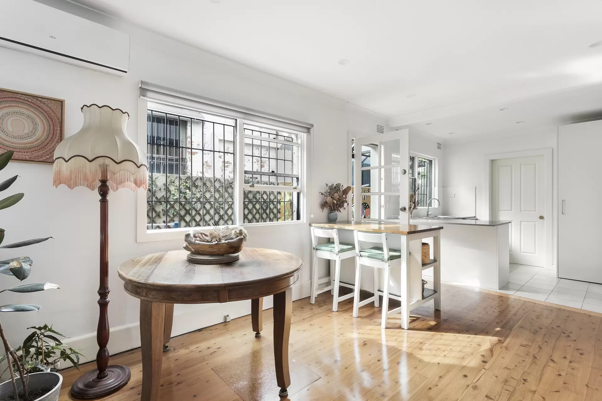 36 Rawson Street, Newtown - Thumbnail 2