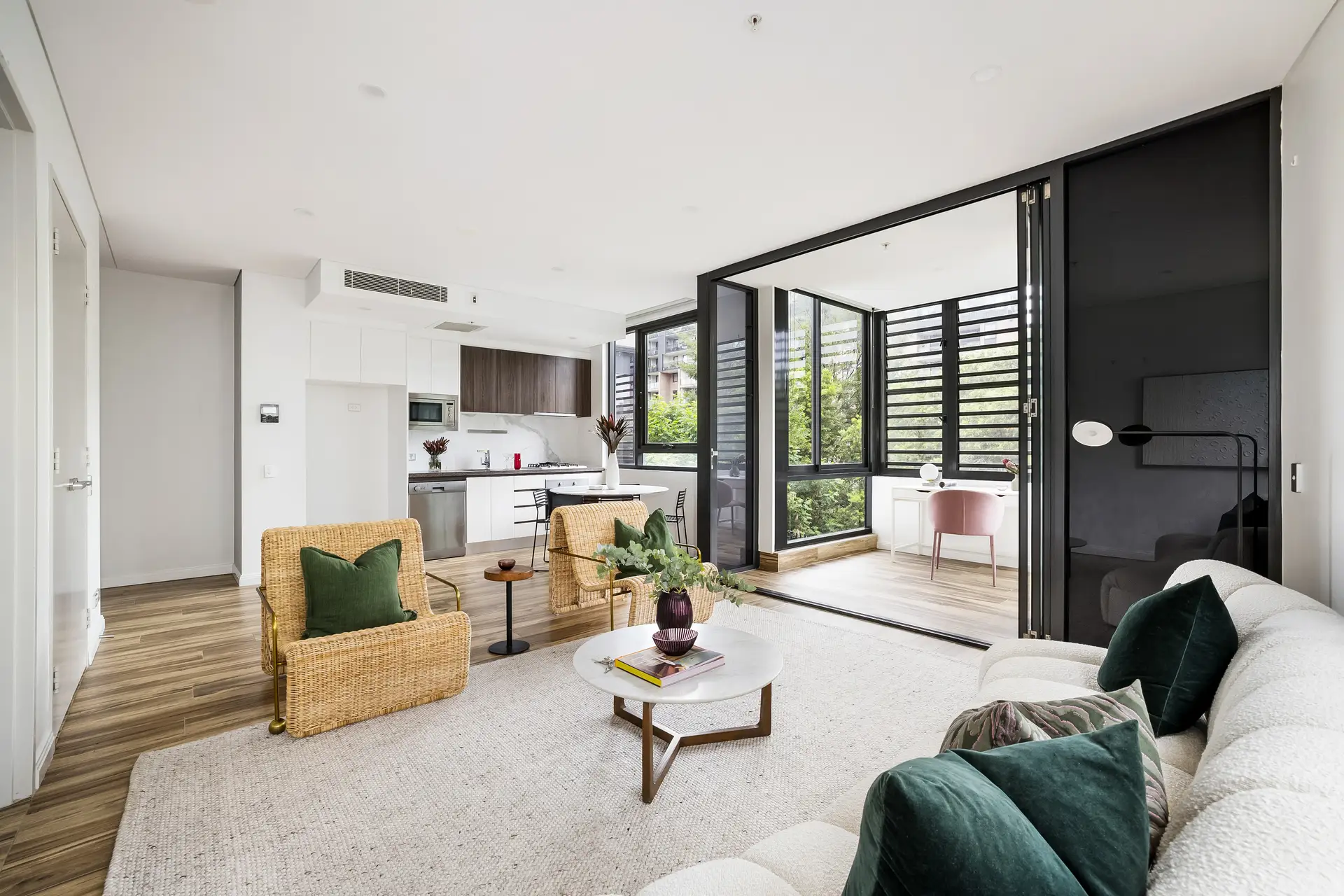 112/20 Hudson Street, Lewisham - Thumbnail 4