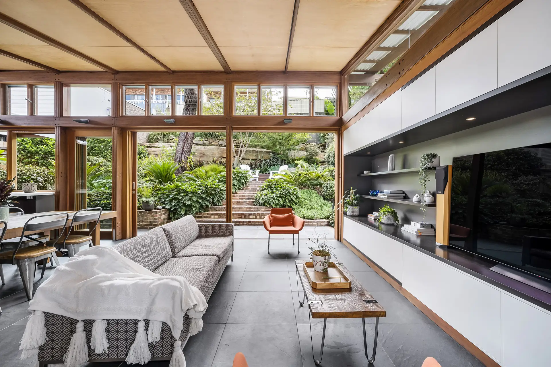 18 Tennent Parade, Hurlstone Park - Thumbnail 8