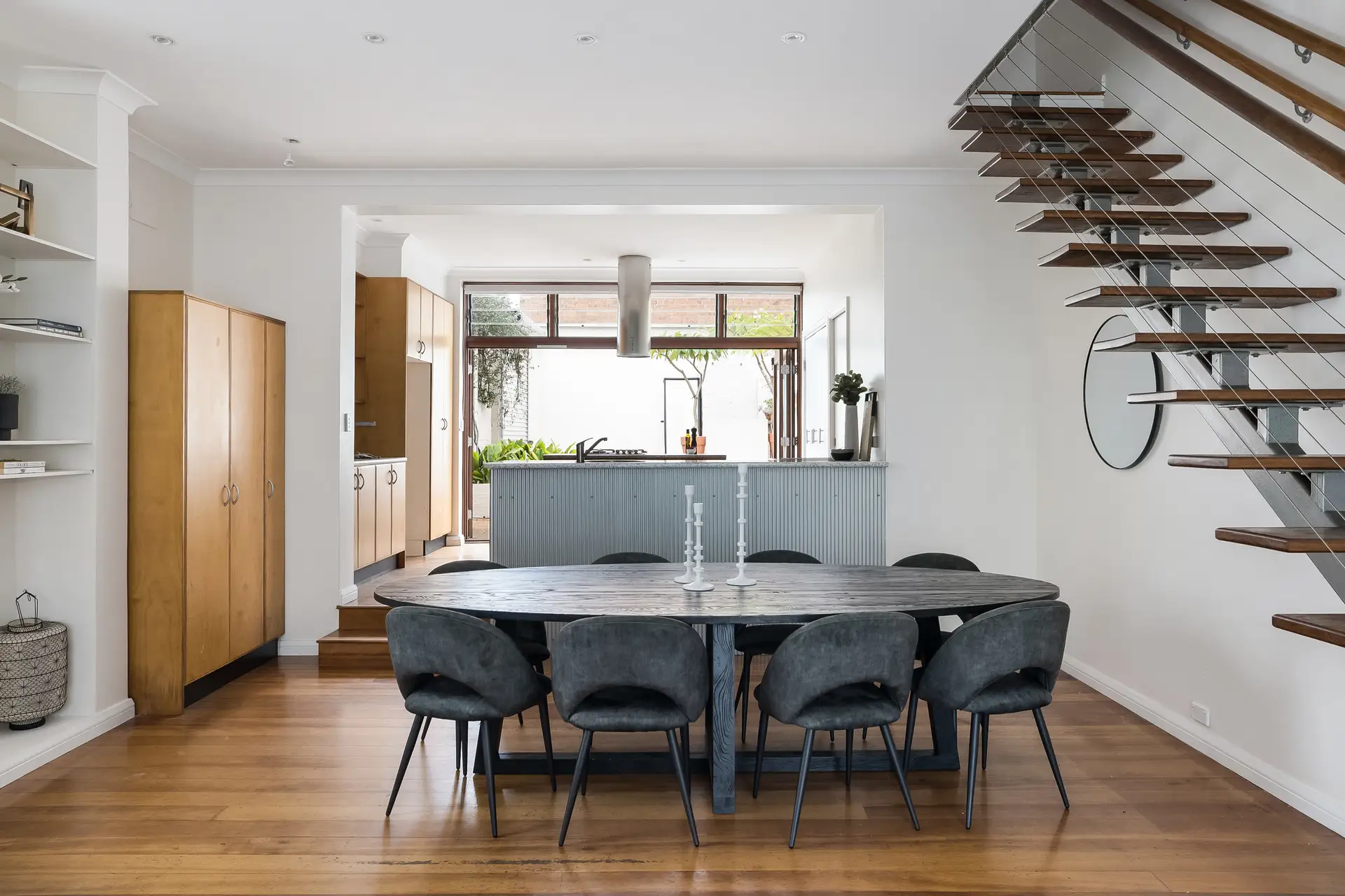 32 Wellington Street, Waterloo - Thumbnail 8