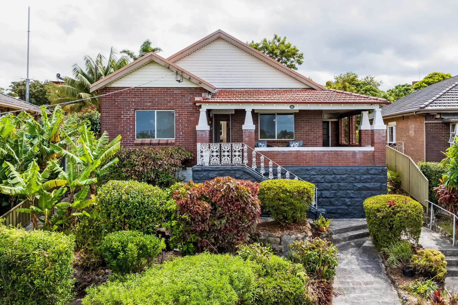 25 Hocking Avenue, Earlwood - Image 1