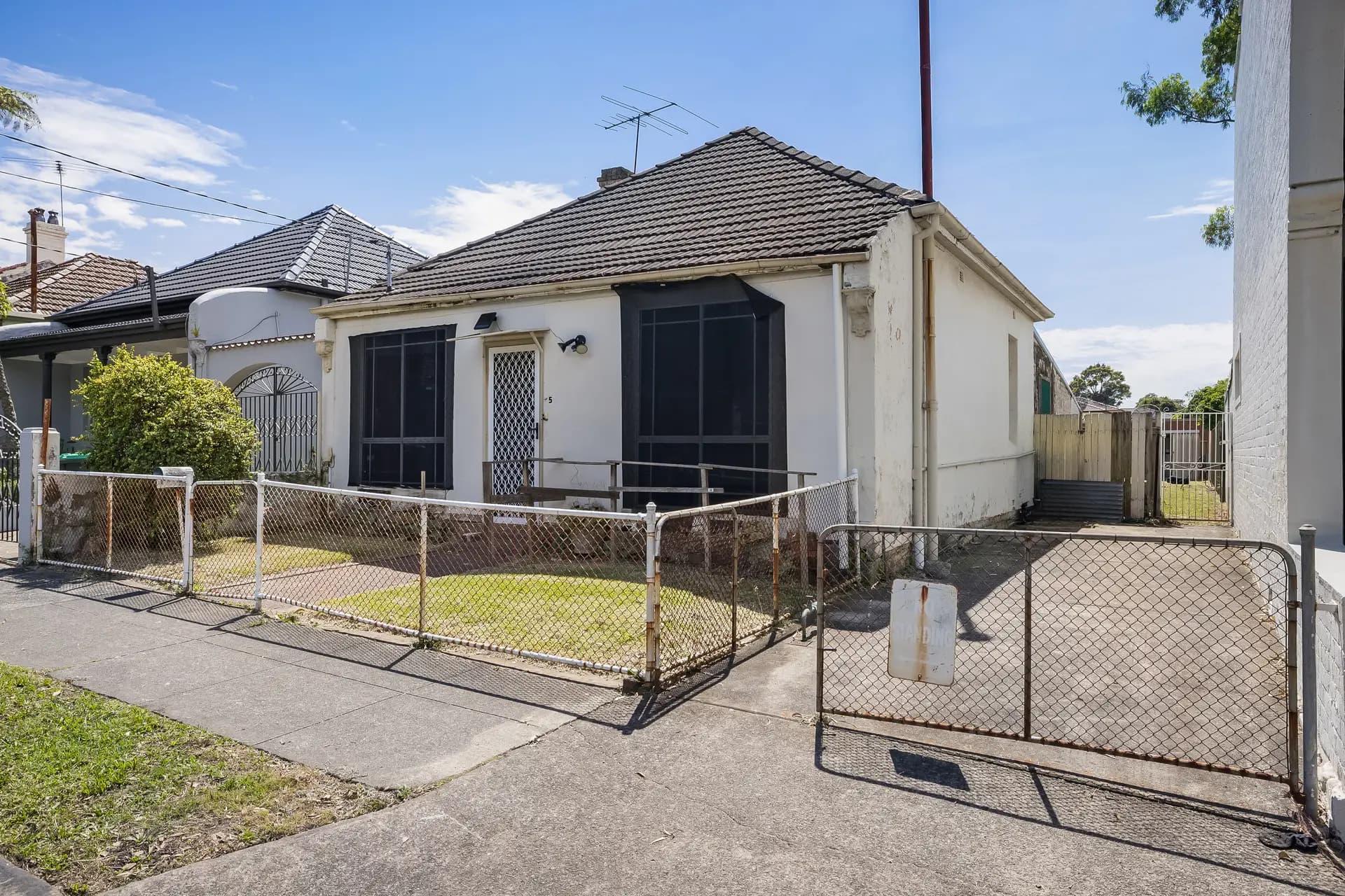 5 Bishop Street, Petersham - Image 1
