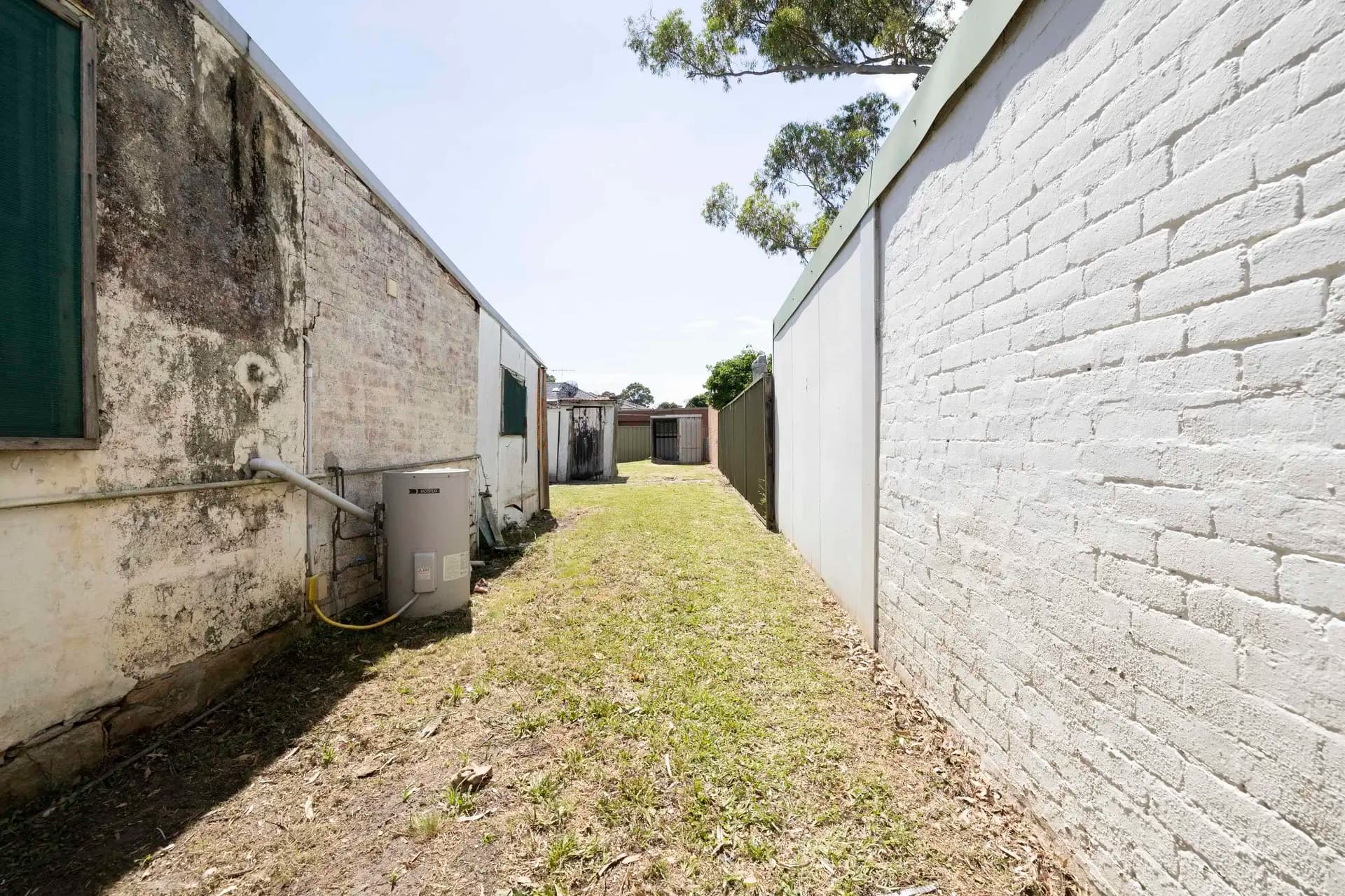 5 Bishop Street, Petersham - Thumbnail 2