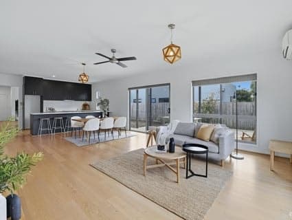 4 Coastal Rise, Cowes - Image 1