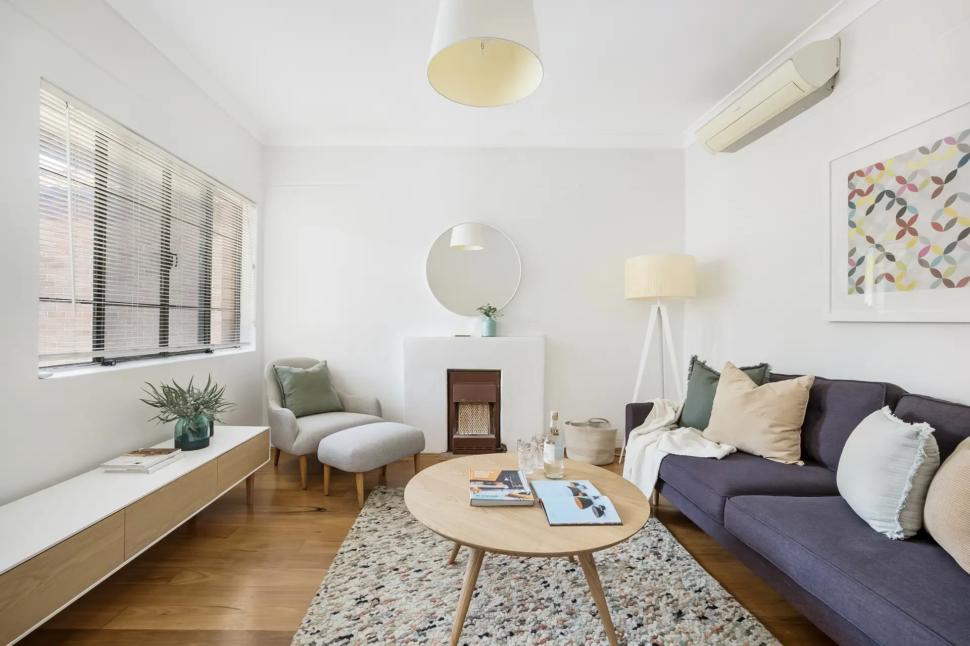 4/2 Rosford Avenue, Petersham - Image 1