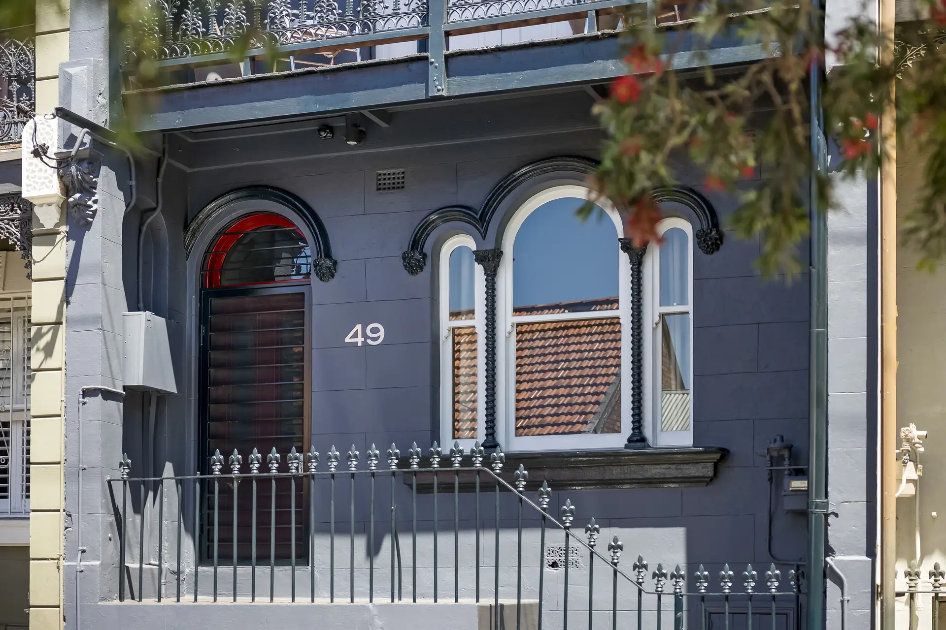 49 Bucknell Street, Newtown - Thumbnail 2
