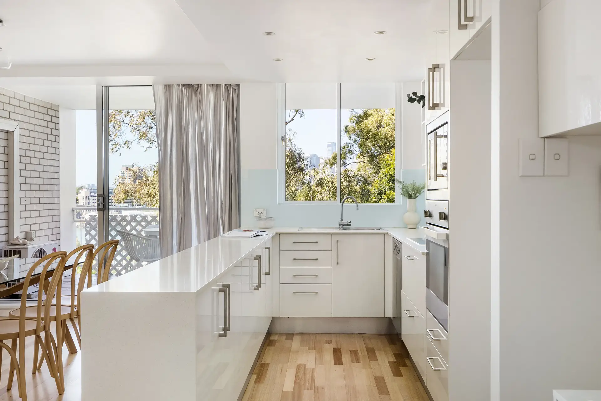16/2A Forsyth Street, Glebe - Thumbnail 5