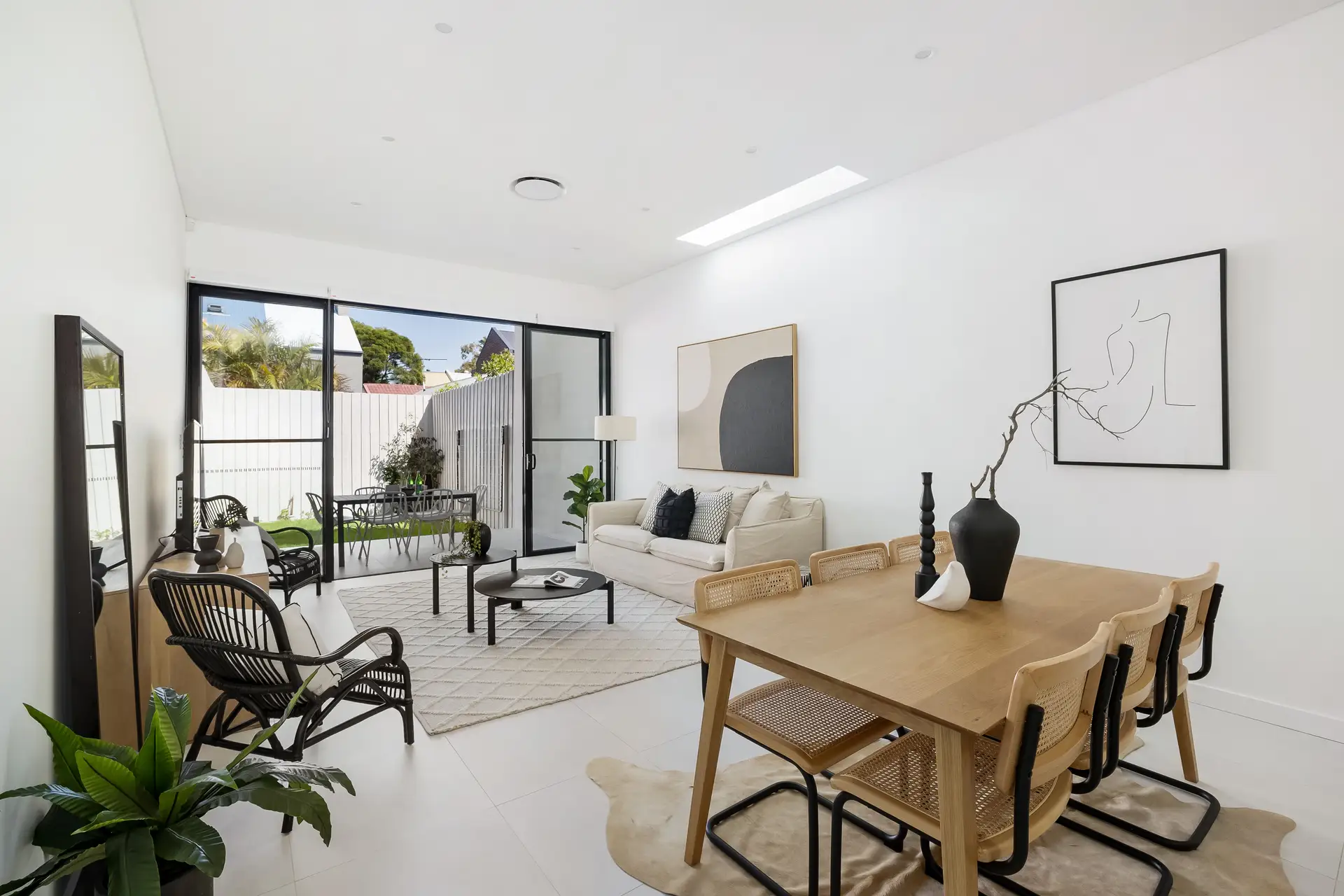 43 Pearl Street, Newtown - Thumbnail 2