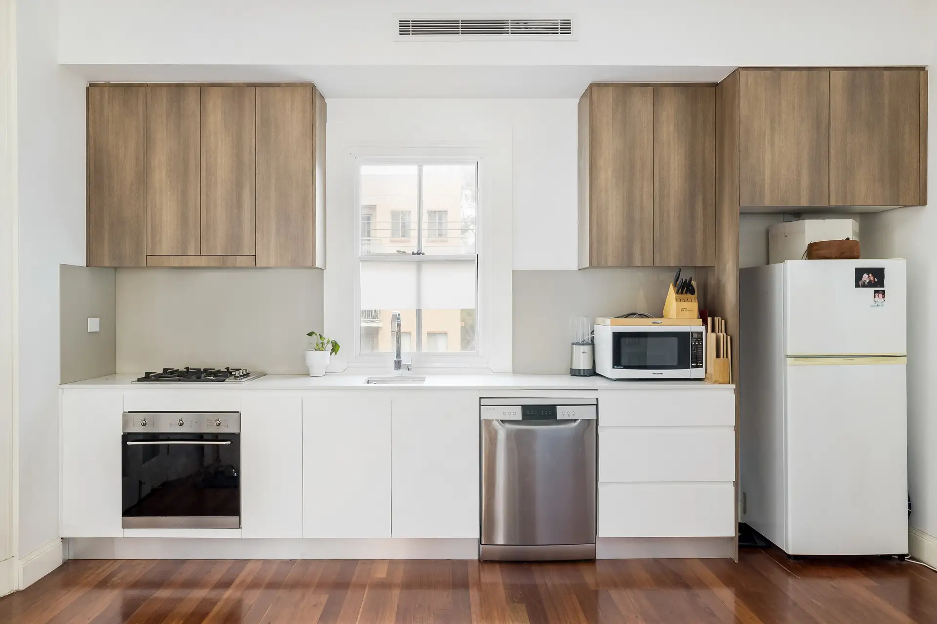 4/114 New Canterbury Road, Petersham - Thumbnail 2