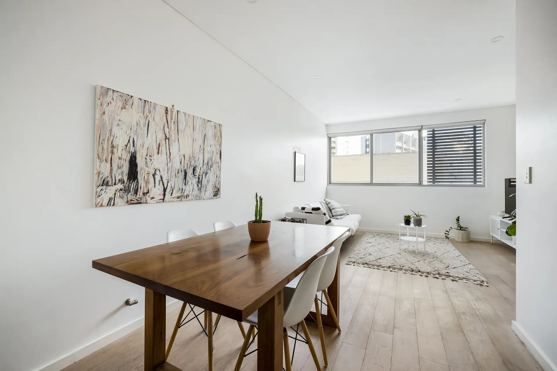11/7-15 McGill Street, Lewisham - Thumbnail 2