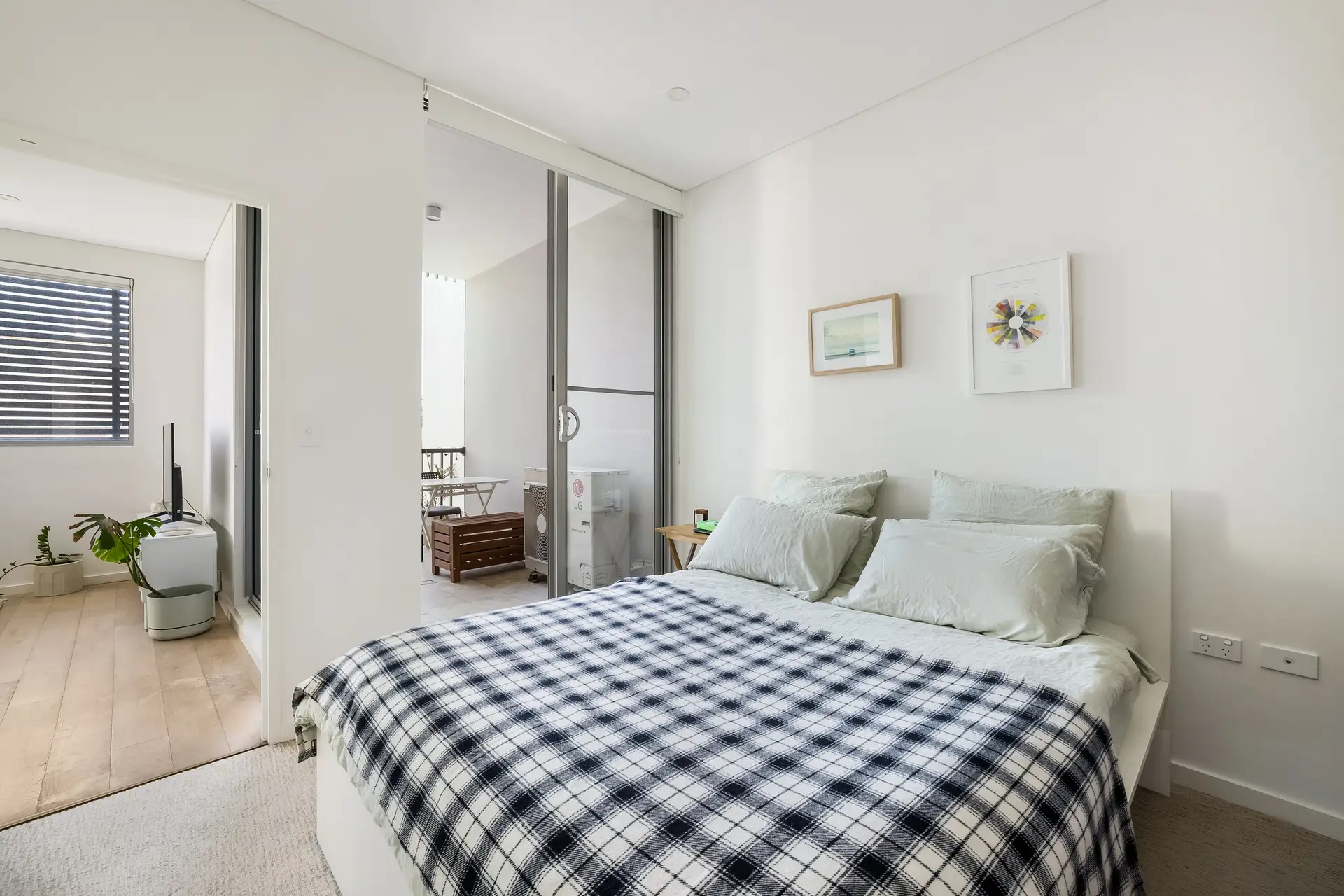 11/7-15 McGill Street, Lewisham - Thumbnail 7