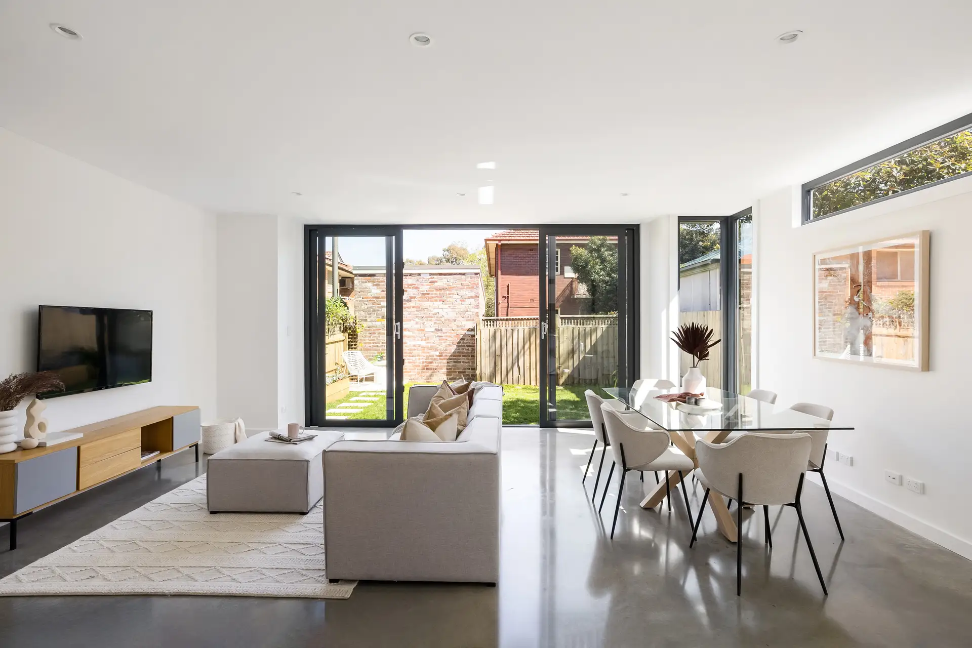 44 Audley Street, Petersham - Thumbnail 2