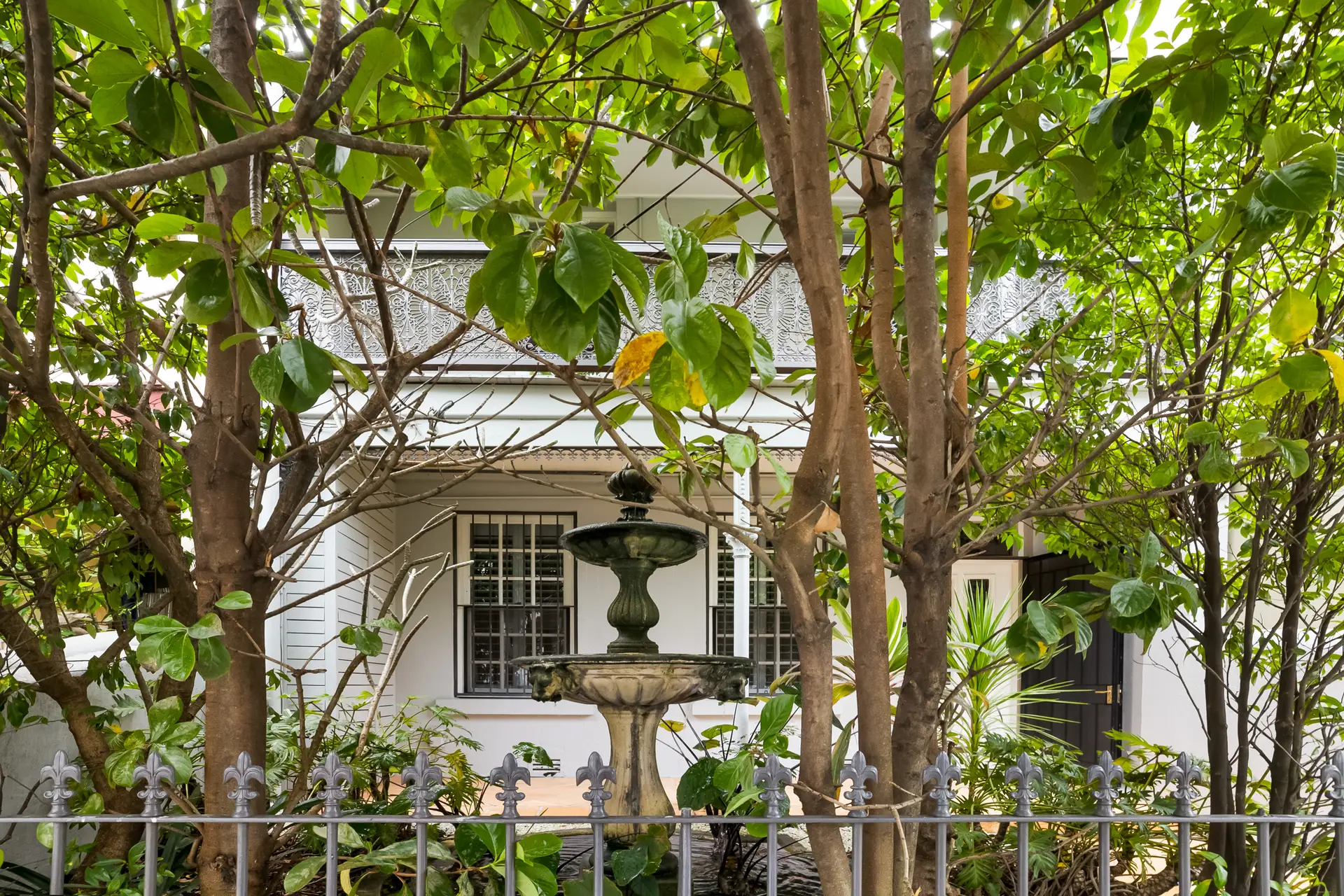 28 Station Street, Newtown - Thumbnail 2