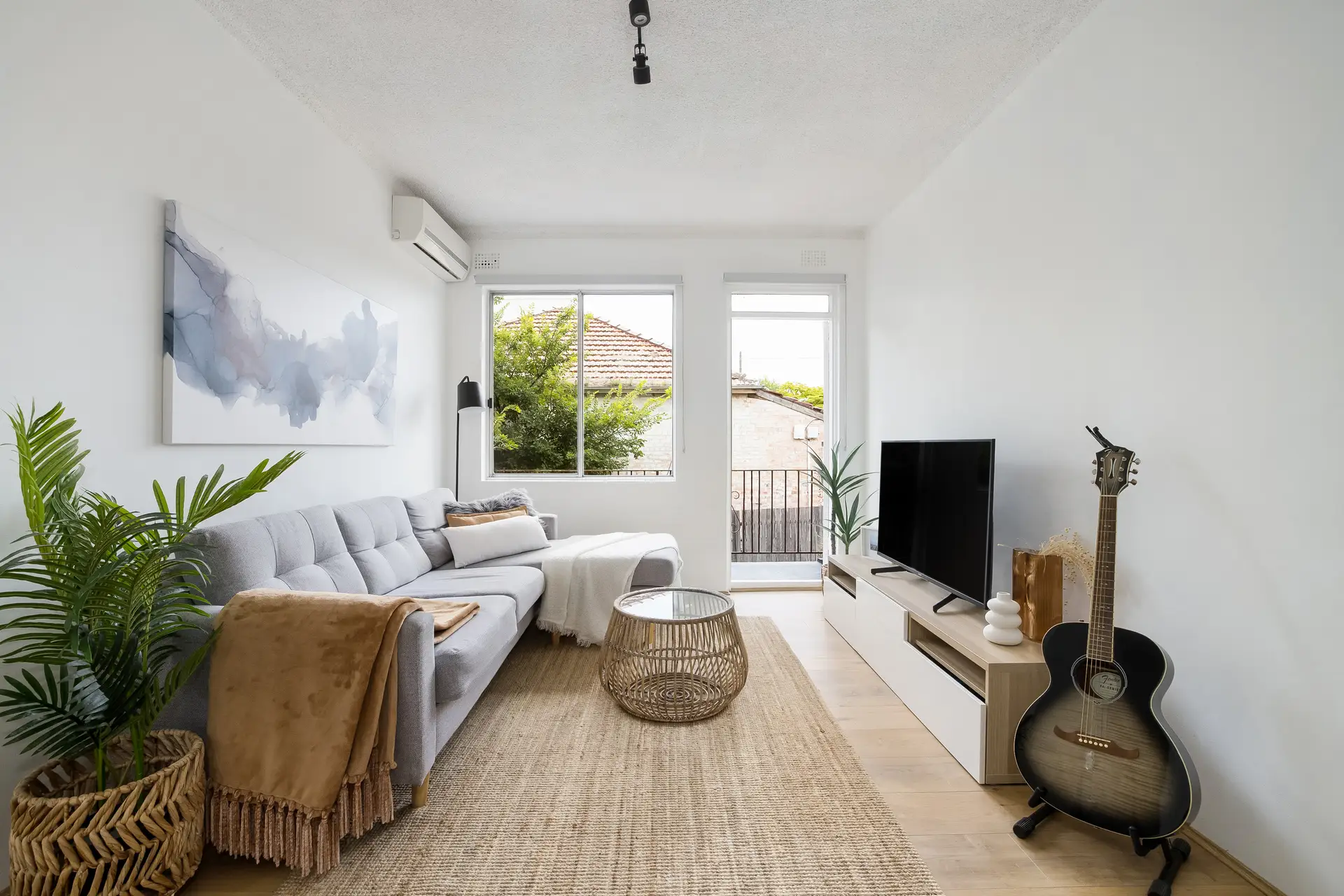 6/13 Bayley Street, Marrickville - Image 1