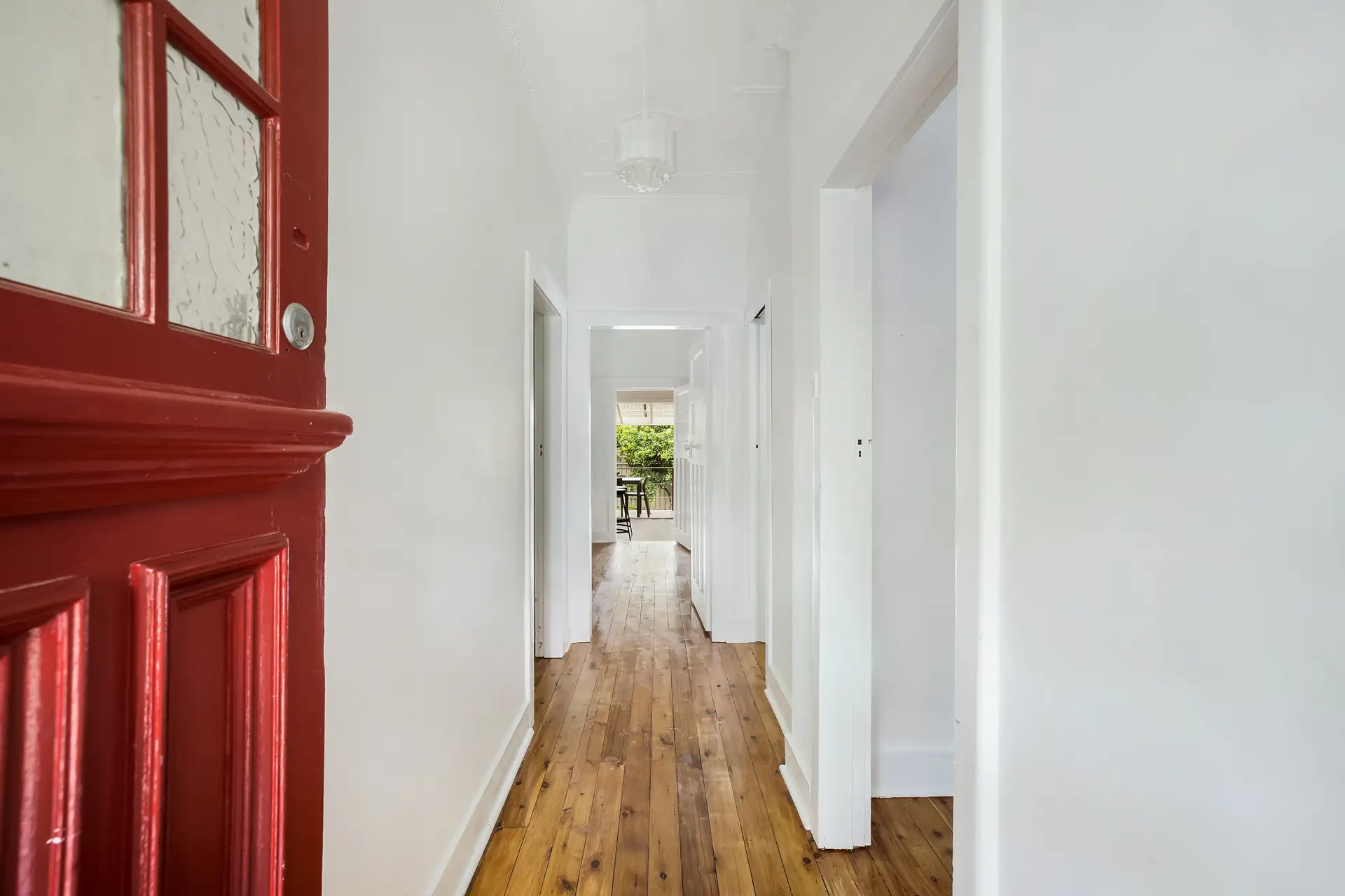31 Burlington Avenue, Earlwood - Thumbnail 2