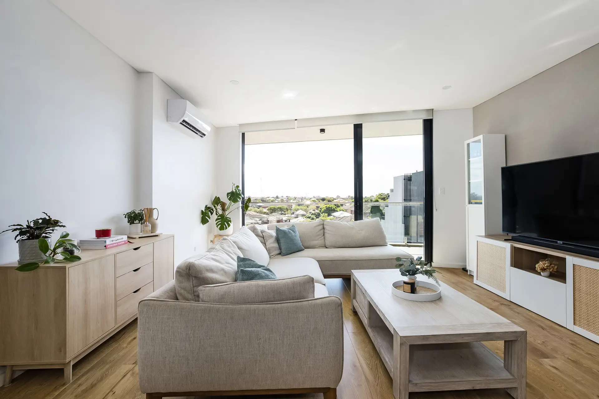506/440 Burwood Road, Belmore - Thumbnail 5
