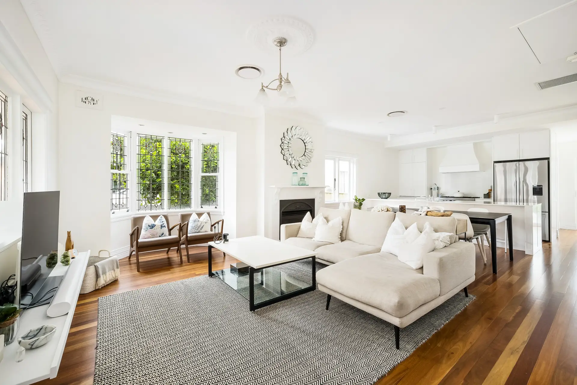 16 Richard Avenue, Earlwood - Thumbnail 3