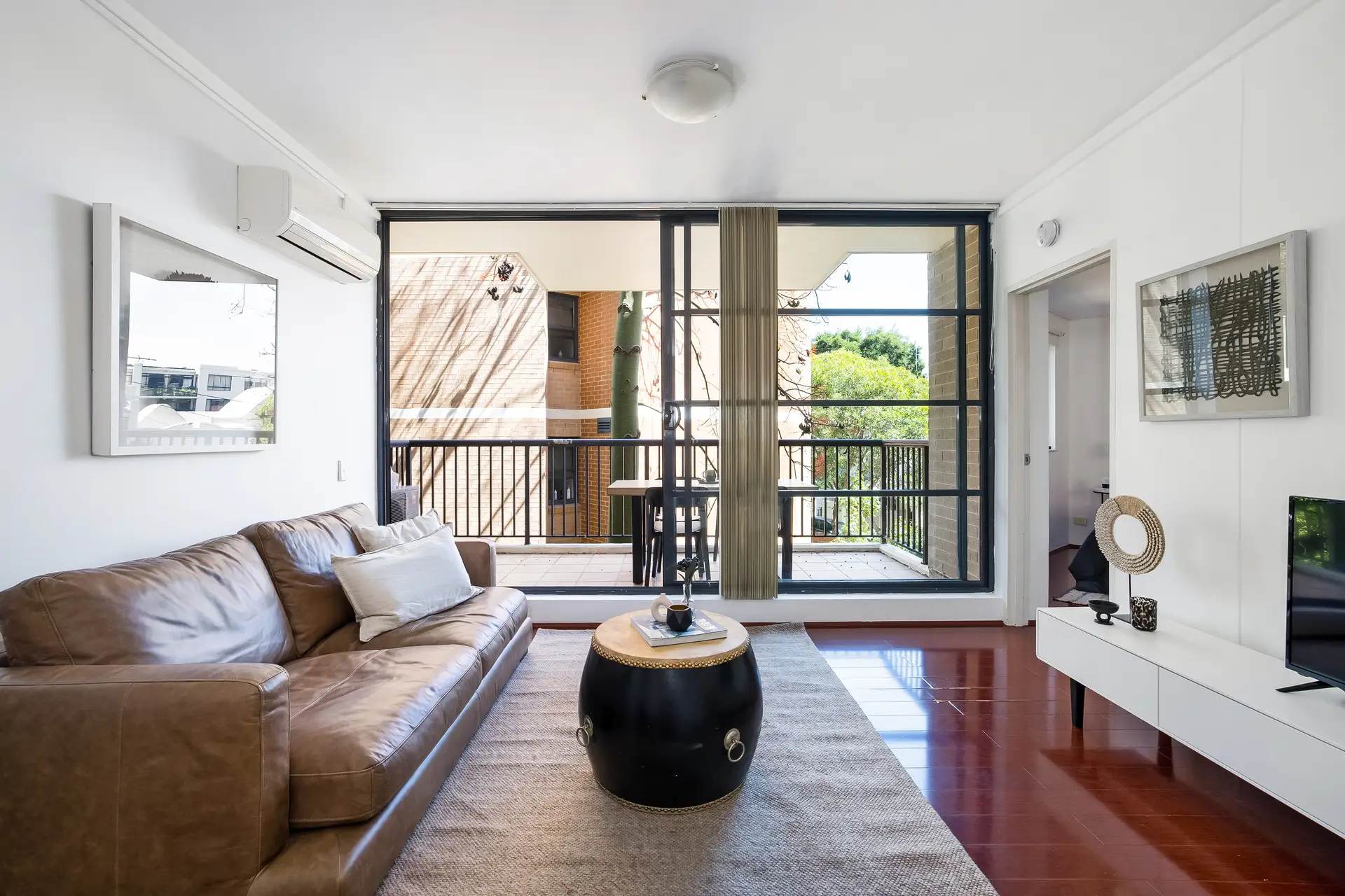 110W/138 Carillon Avenue, Newtown - Thumbnail 2